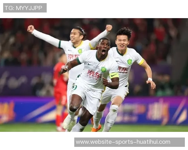 北京足球明星盘点那些在绿茵场上闪耀的本土英雄与外援巨星